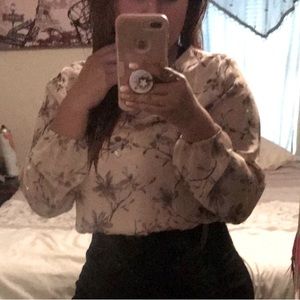 Long sleeve / crop top blouse